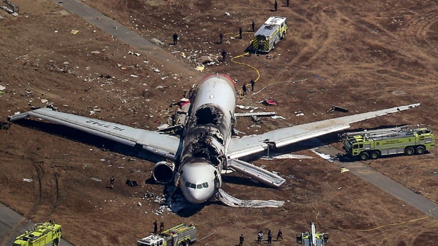Авиакомпания Asiana попросила прощения за упавший Boeing-777
