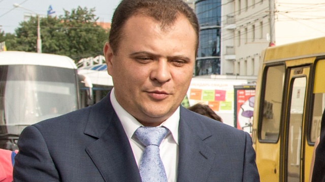 Адвокат мэра Урлашова: меня удерживают в пустой камере