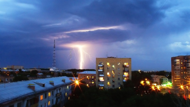 Молния поразила 14-летнего жителя Новокузнецка