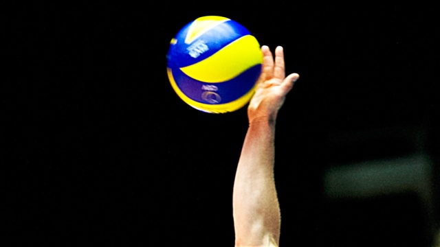 Российские волейболисты пробились в полуфинал чемпионата Европы