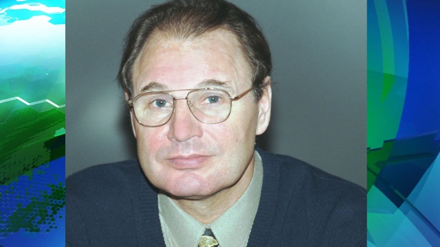 В Москве ушел из жизни легендарный советский хоккеист Игорь Ромишевский