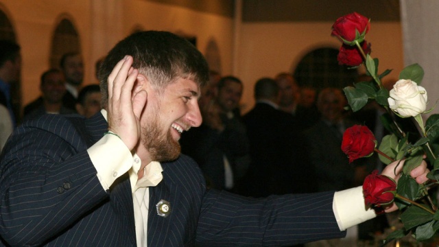 Кадыров отметил 37-летие в компании Стивена Сигала и российских поп-звезд