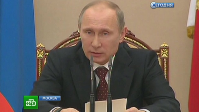 Путин призывает мир брать пример с российских оружейников
