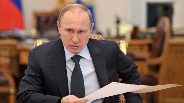 Счетная палата: бюджета-2014 не хватит на майские указы Путина