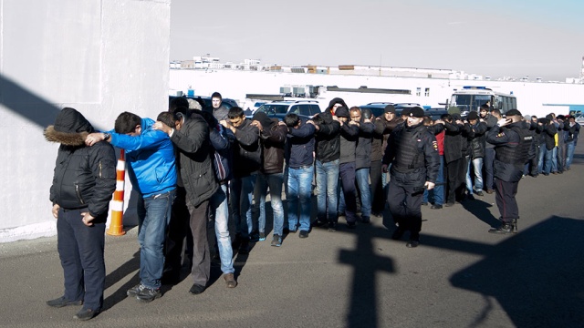 Суд постановил, что задержанные в Бирюлёве мигранты будут выдворены