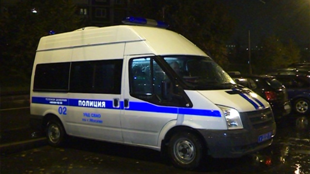 Конфликт в московской квартире закончился поножовщиной и смертельным падением из окна