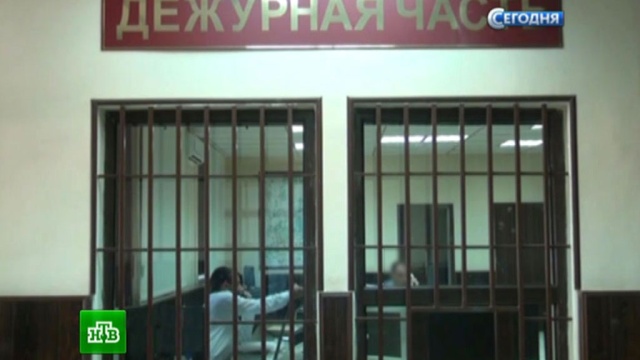 На Алтае за надругательство над женщиной арестовали следователя