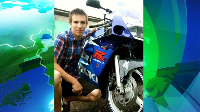 В ДТП на Кутузовском проспекте разбился 19-летний мотоциклист