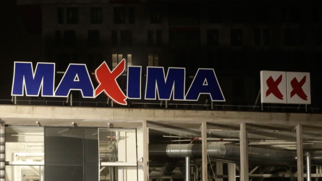 Рижская Maxima срочно проверяет все свои магазины