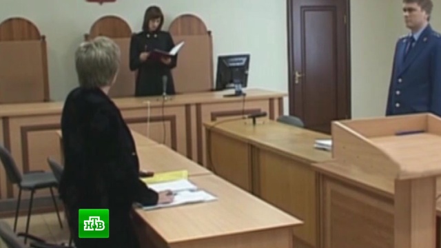 Белорусский суд отправил трех 