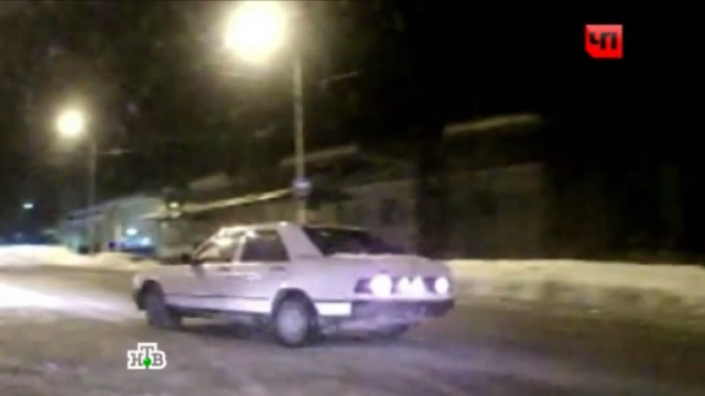 Житель Мурманска угнал свой Mercedes со штраф-стоянки