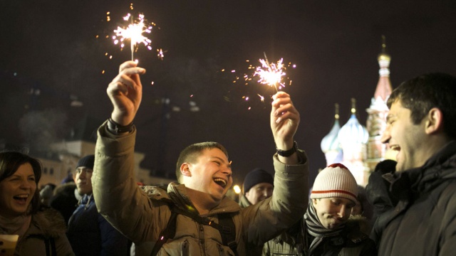 Менее половины россиян хотят праздновать старый Новый год