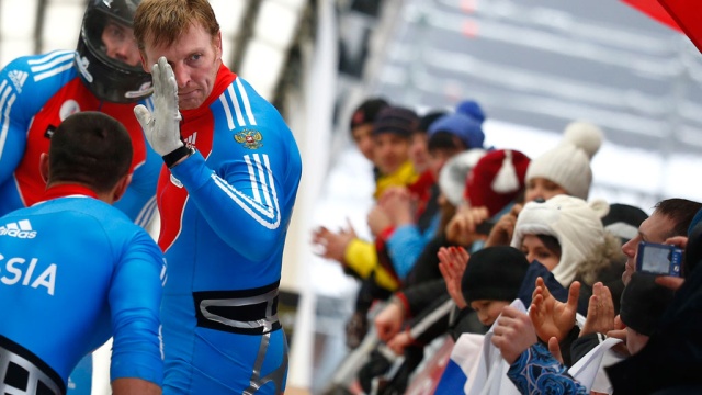 Российская четверка взяла серебро на этапе КМ по бобслею в Швейцарии