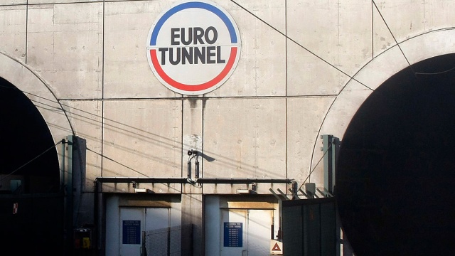 В туннеле под Ла-Маншем угарный газ отравил 19 рабочих
