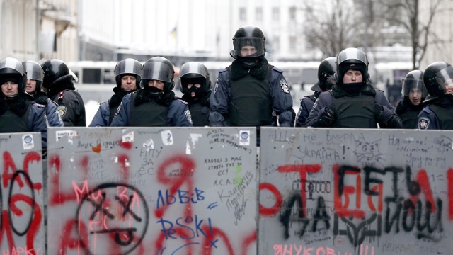 Убийство двух милиционеров в Киеве не связывают с беспорядками