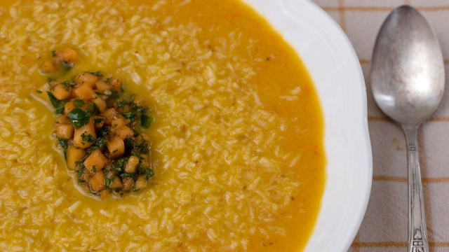 Ресторан заплатит клиенту 70 миллионнов за слишком горячий суп