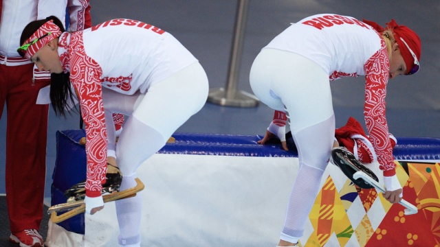 Россиянки добежали до полуфинала олимпийского командного турнира конькобежек