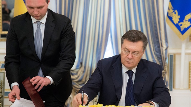 МИД РФ обратился к правительству Украины и оппозиции