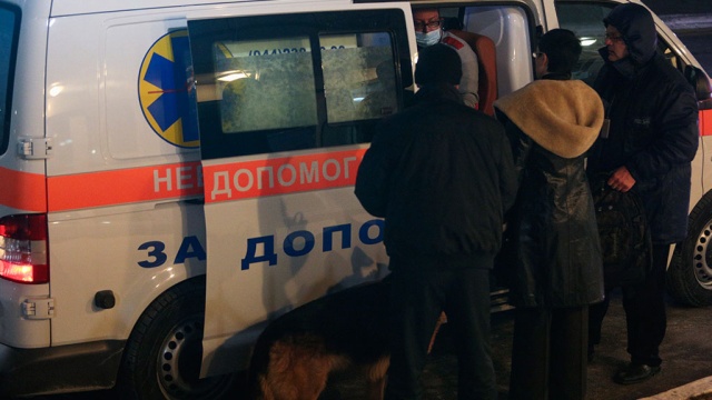 На киевской улице с ножом напали на милиционера