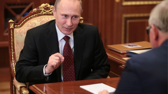 Путин с коллегами обсудил ситуацию на Украине