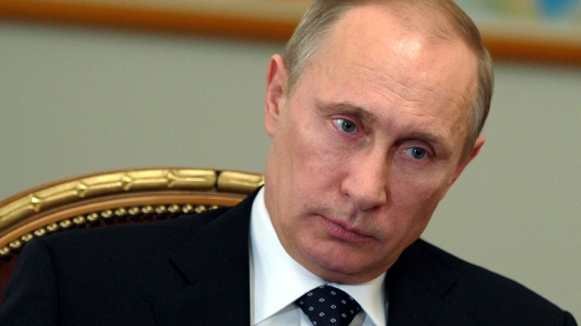 Путин поговорил по телефону с лидерами Запада об украинском кризисе