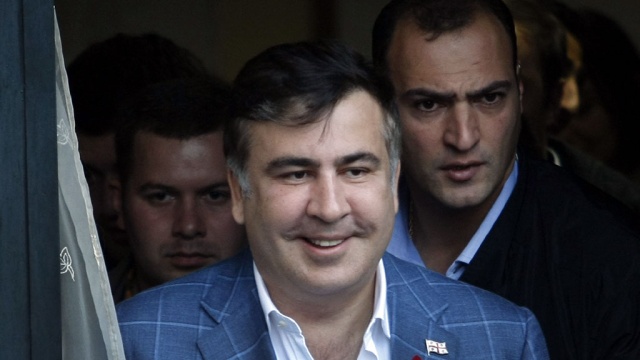 Прокуратура Грузии ждет Саакашвили на допрос по десятку уголовных дел