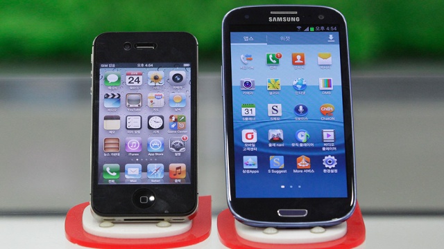 Apple собирается отсудить у Samsung $2 млрд