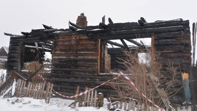 Пожар и взрыв в тюменском селе: 7 человек могли погибнуть из-за поджога