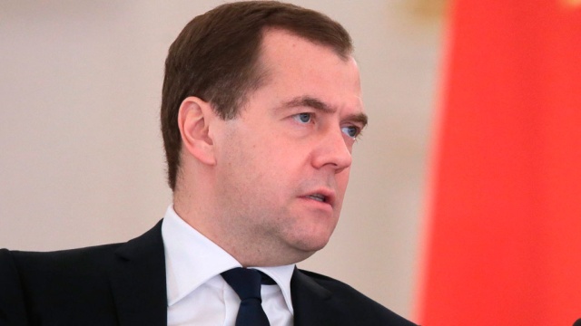 Медведев: Обама мог бы проявить больше политического такта