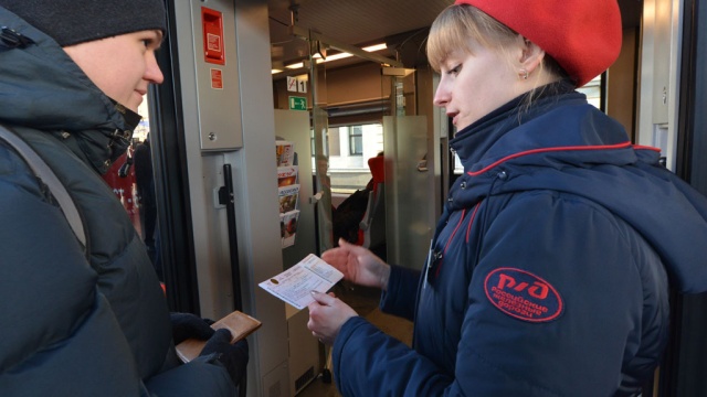 На поезда в России вводят невозвратные билеты