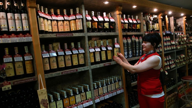 Евросоюз намерен запретить импорт вина из Крыма