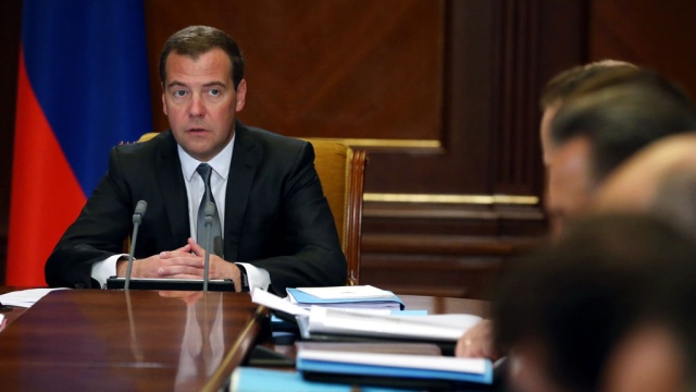 Медведев предвидит газовый кризис осенью текущего года