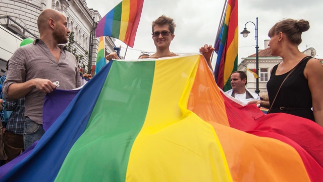 Киевская милиция сорвала намеченный на субботу гей-парад