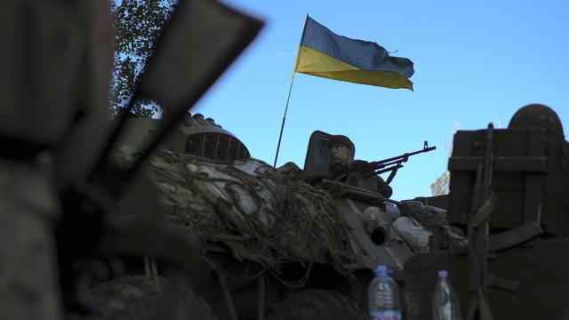 Россия остановила передачу Украине вооружения из Крыма