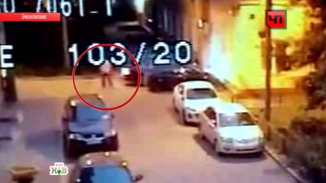 В Москве изрезавших гражданина США грабителей сняла камера наблюдения