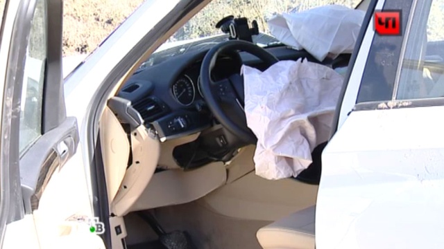 В Татарстане уснувший водитель легковушки погубил семью, врезавшись в КамАЗ