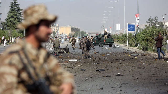 Террорист подорвал двоюродного брата президента Афганистана 
