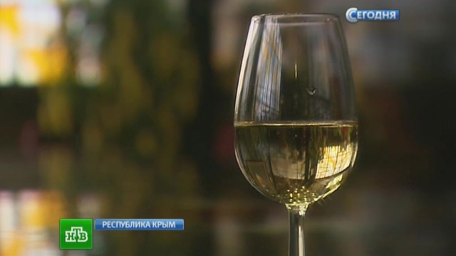 Крымские виноделы просят Путина ограничить поставки вина из Европы