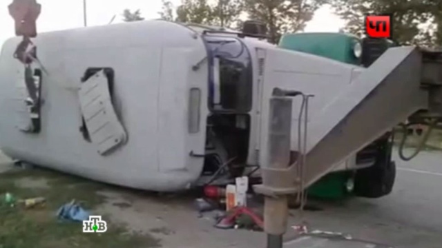 В Ростовской области после страшного ДТП с автобусом госпитализировали 9 человек