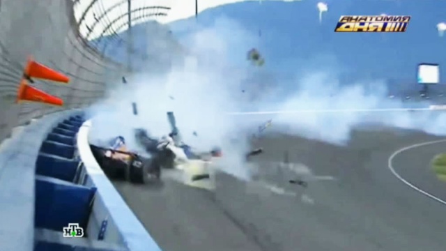 Разбившийся на этапе IndyCar гонщик Алёшин идет на поправку
