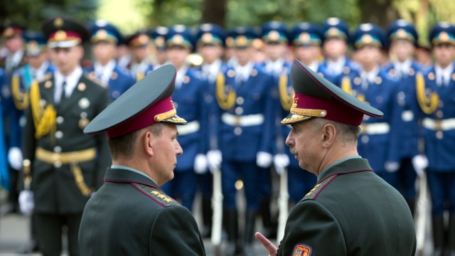 Руководство Минобороны Украины проверят на детекторе лжи