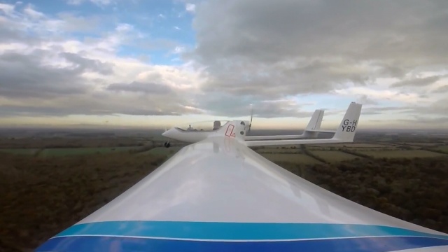 Первый в мире самолет с гибридной силовой установкой совершил успешный полет