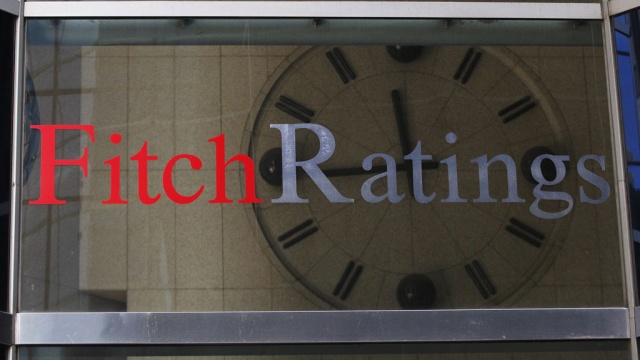 Fitch снизило рейтинги 30 российских банков