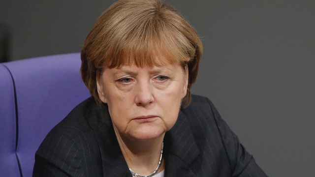 Меркель оконфузилась в выступлении, говоря об антисемитизме