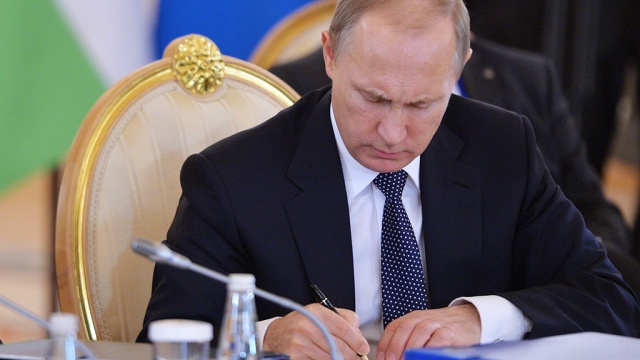 Путин создал должность генерального конструктора вооружений