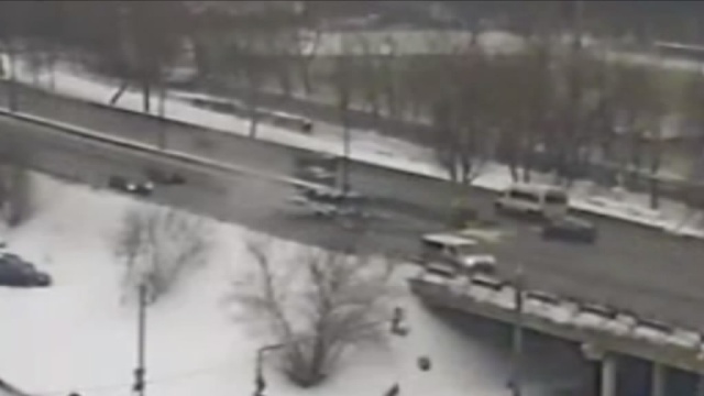Смертельное ДТП на Волгоградском проспекте сняла камера видеонаблюдения