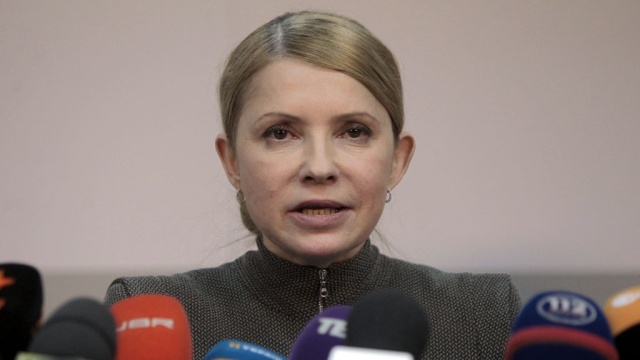 Украинские депутаты прилетели в Москву на суд над летчицей Савченко без Тимошенко
