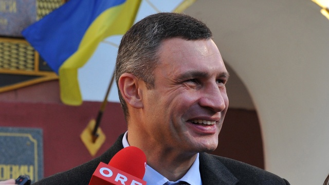 Мэр Киева Кличко решил люстрировать своих подчиненных