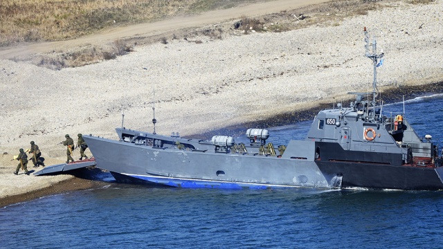 Морпехи Черноморского флота уничтожили на учениях диверсантов