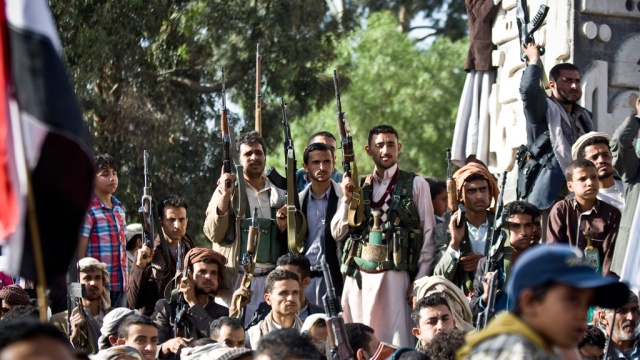 Саудовские ВВС лишили мятежников в Йемене почти всех запасов оружия